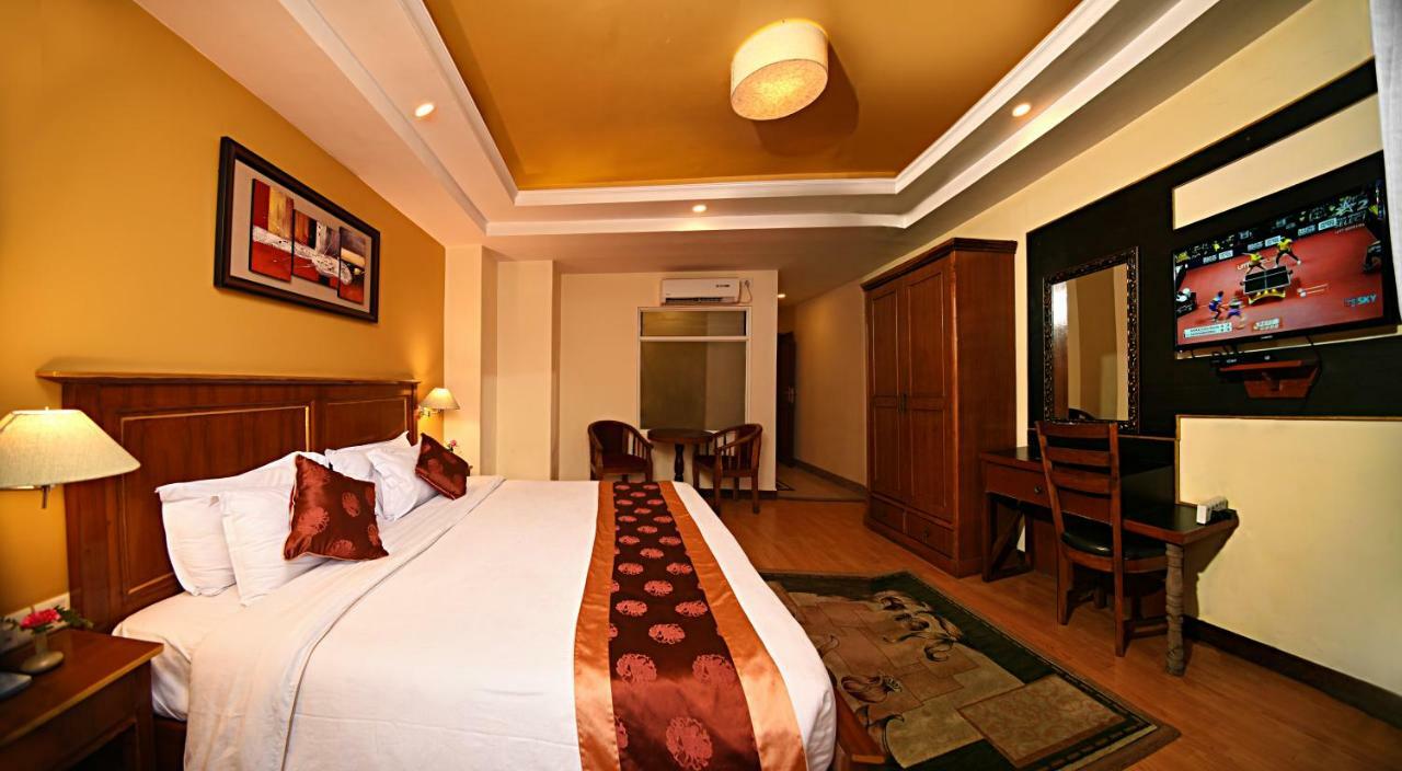 Dom Himalaya Hotel Kathmandu Exterior foto