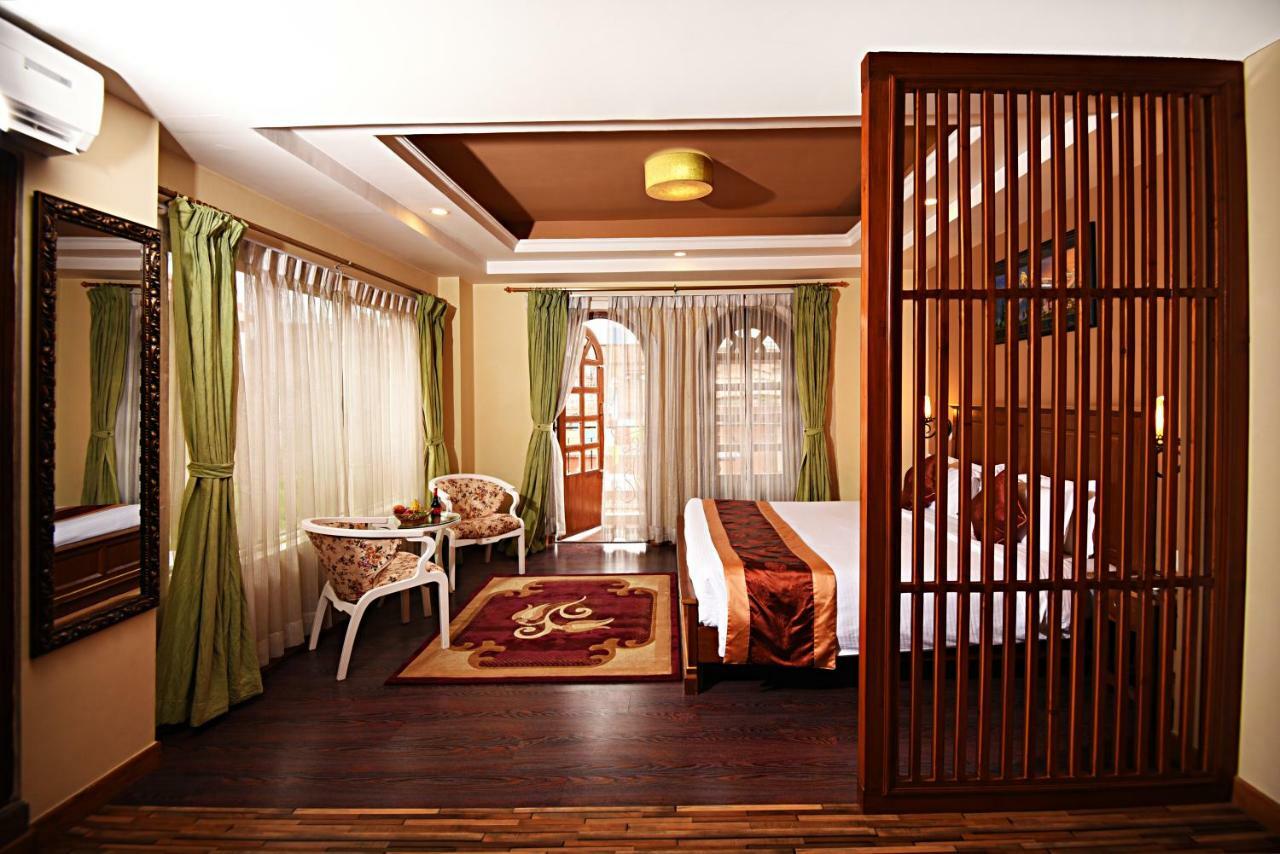 Dom Himalaya Hotel Kathmandu Exterior foto