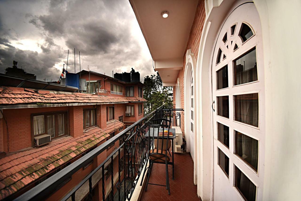 Dom Himalaya Hotel Kathmandu Exterior foto