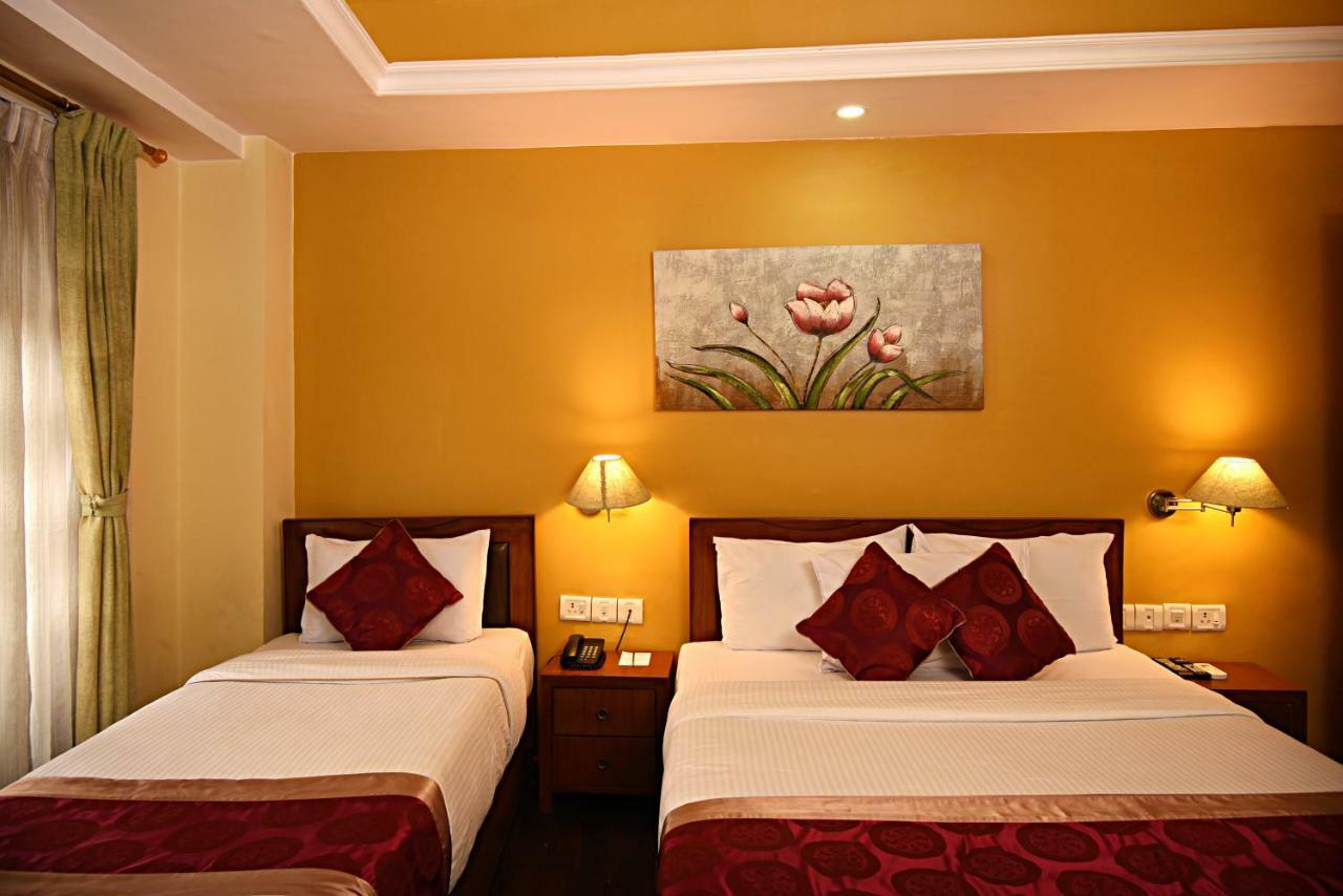 Dom Himalaya Hotel Kathmandu Exterior foto