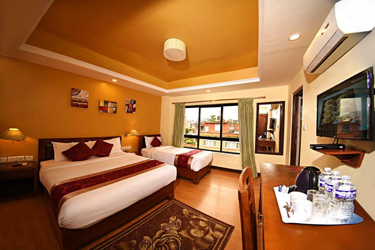 Dom Himalaya Hotel Kathmandu Exterior foto